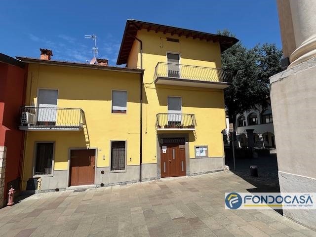 Quadrilocale in Vendita a Cologne, 165'000&euro;, 117 m²