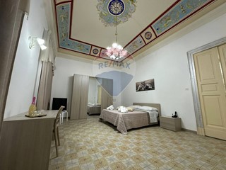 Quadrilocale in Affitto a Catania, 330€, 120 m²