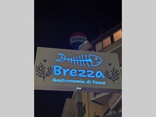 Attività commerciale in Vendita a Valverde, 40'000&euro;, 80 m²