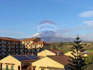 Appartamento in Vendita a Paternò, 99'000€, 125 m²