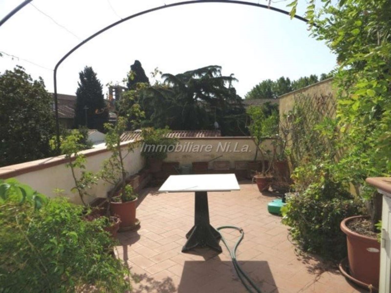 Appartamento in Affitto a Pisa, 1'250€, 140 m²