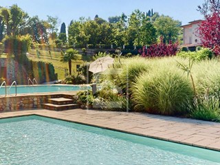 Villa in Vendita a Desenzano del Garda, 450'000&euro;, 150 m²