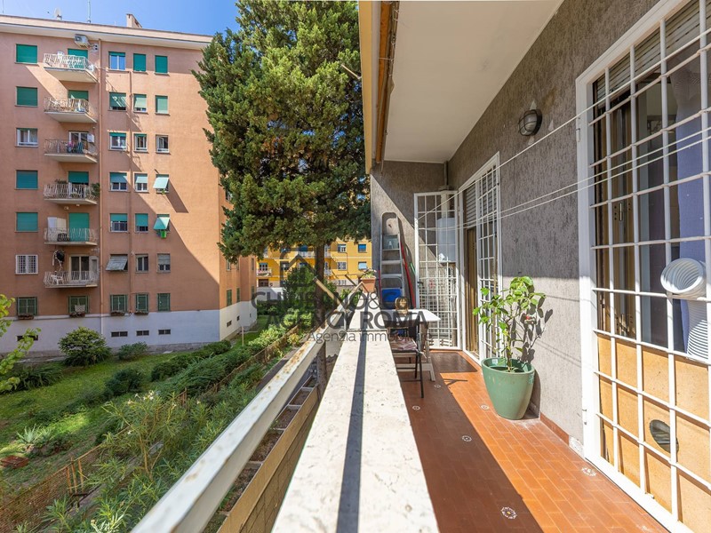 Trilocale in Vendita a Roma, 269'000€, 100 m²