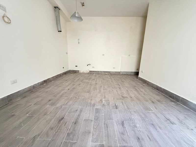 Bilocale in Vendita a Caserta, 55'000€, 54 m²