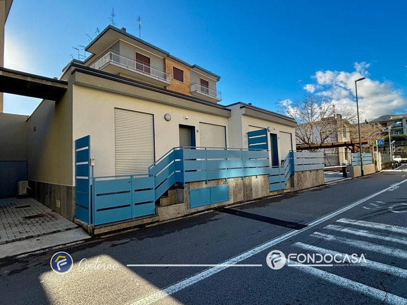 Trilocale in Vendita a Spotorno, 400'000&euro;, 65 m²