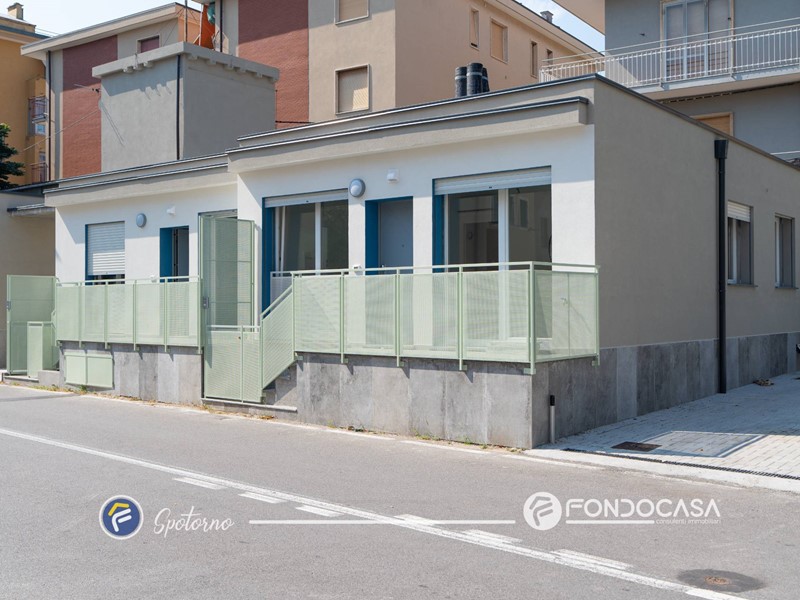 Trilocale in Vendita a Spotorno, 430'000€, 75 m²