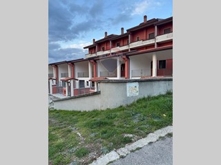 Appartamento in Vendita a Guardia Sanframondi, 139'000€, 250 m²
