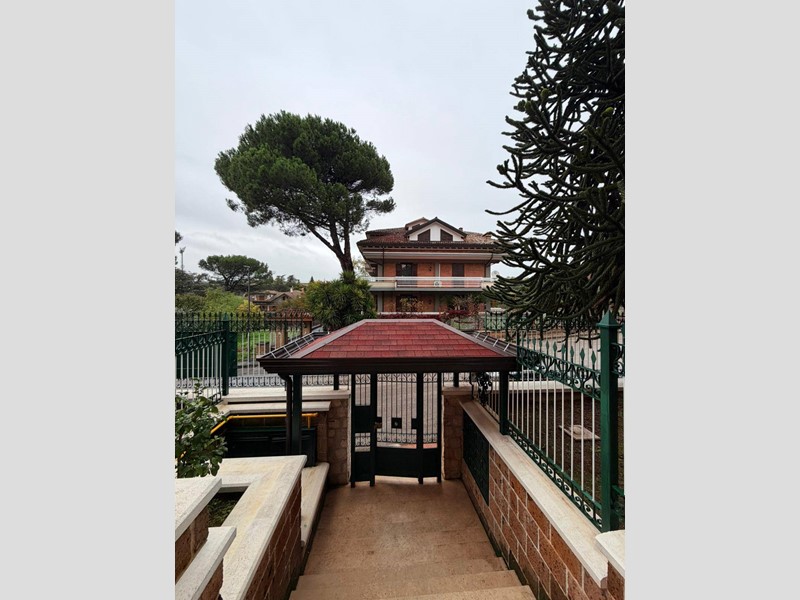 Trilocale in Vendita a Avellino, 390'000&euro;, 110 m²