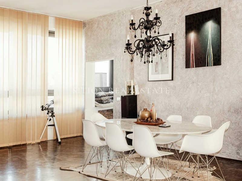 Quadrilocale in Vendita a Milano, 910'000€, 166 m², con Box