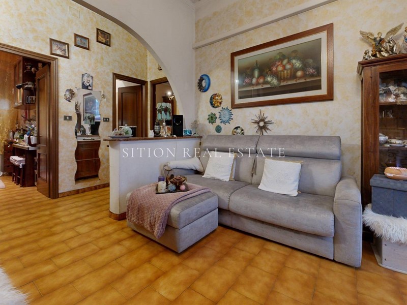 Bilocale in Vendita a Milano, 249'000€, 72 m²