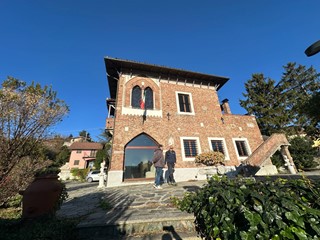 Villa in Vendita a Mignanego, 740'000€, 250 m²