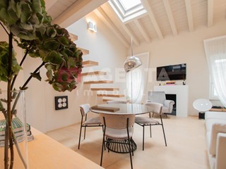 Trilocale in Vendita a Brescia, 595'000&euro;, 187 m²