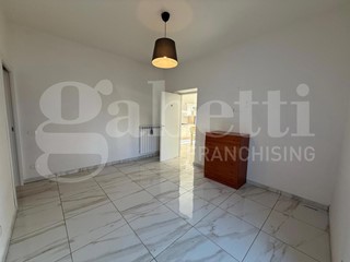 Trilocale in Vendita a Nettuno, 138'000€, 70 m²