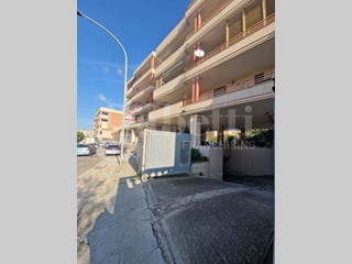 Box in Vendita a Brindisi, 25'000€, 20 m²