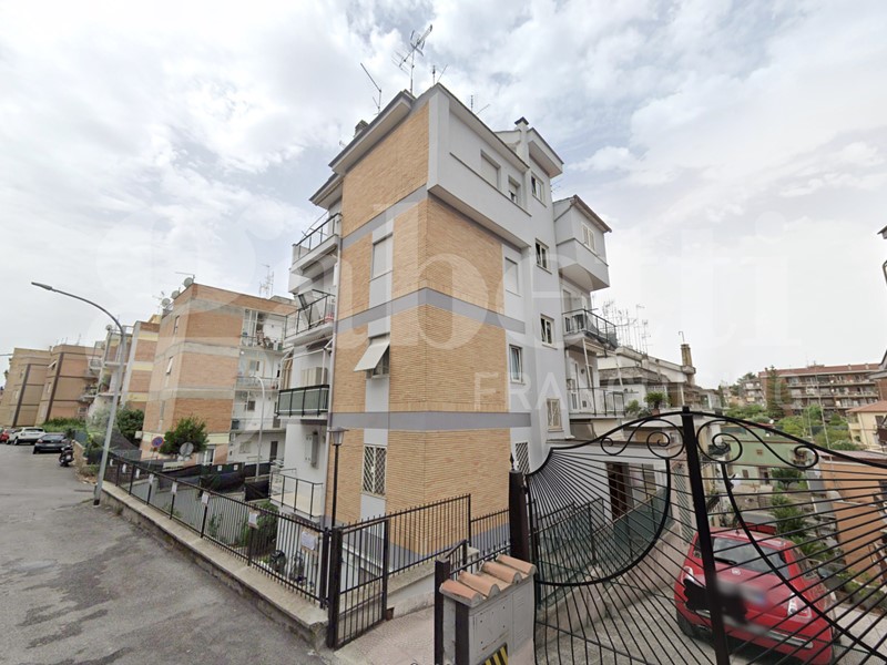 Bilocale in Affitto a Roma, 850€, 60 m², arredato