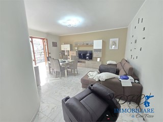 Trilocale in Affitto a Casoria, 680&euro;, 110 m²