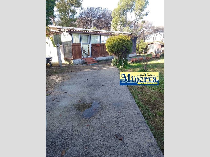 Casa Indipendente in Vendita a Aprilia, 59'000&euro;, 55 m²