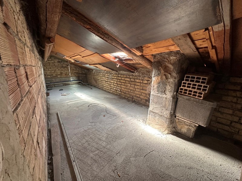 Casa Indipendente in Vendita a Avezzano, 155'000&euro;, 140 m²