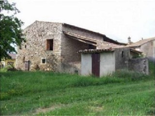 Rustico in Vendita a Caprino Veronese, zona Località Scrimei, 199'000&euro;, 300 m²