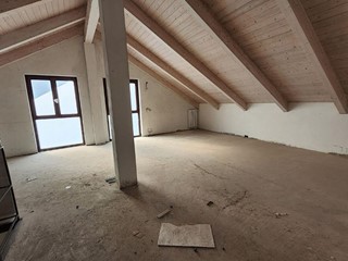 Villa in Vendita a Caselette, 101'250&euro;, 136 m²