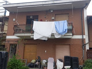 Casa Indipendente in Vendita a Piobesi Torinese, 88'050&euro;, 144 m²