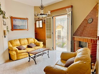 Casa Indipendente in Vendita a Ruffano, 75'000€, 115 m²