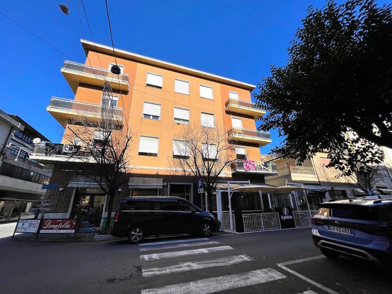 Appartamento in Vendita a Aulla, 168'000&euro;, 185 m²
