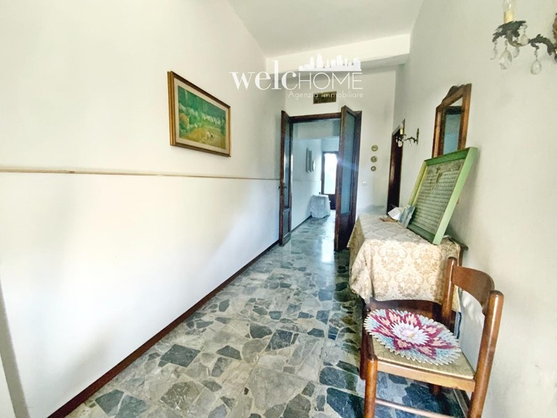 Appartamento in Vendita a Firenze, zona Brozzi, 319'000€, 136 m²