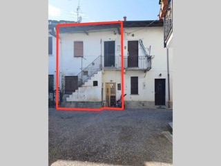 Casa Semi Indipendente in Vendita a Parabiago, 48'000&euro;, 75 m², con Box