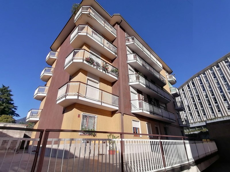 Bilocale in Vendita a Lecco, 220'000€, 75 m²