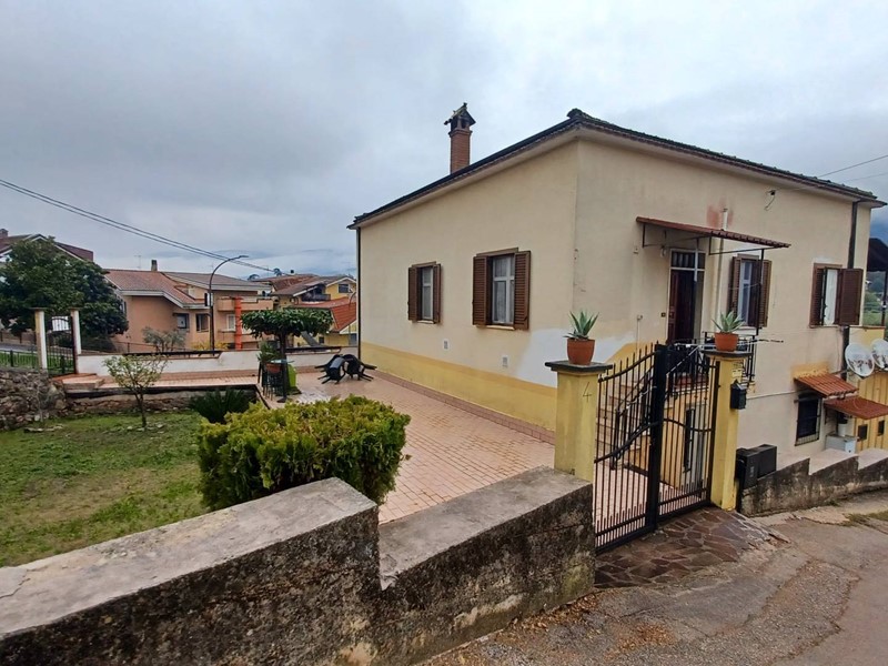 Appartamento in Vendita a Amaseno, 129'000€, 120 m²