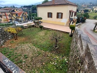 Casa Indipendente in Vendita a Amaseno, 215'000€, 270 m²