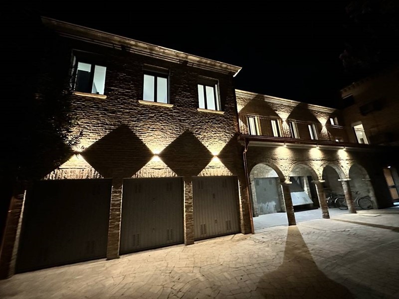 Appartamento in Vendita a Ferrara, 635'000€, 200 m²