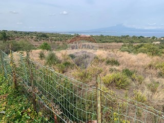 Terreno edificabile in Vendita a Augusta, 100'000€, 7300 m²