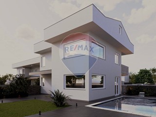 Villetta a schiera in Vendita a Riposto, 600'000€, 350 m²