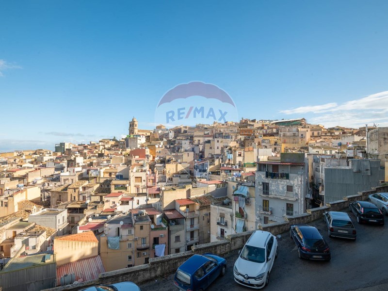 Casa Indipendente in Vendita a Mineo, 23'000€, 60 m²