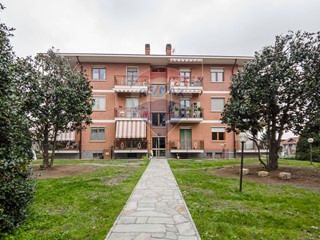 Quadrilocale in Vendita a Sangano, 160'000&euro;, 118 m²