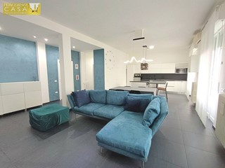 Appartamento in Vendita a Teramo, 155'000€, 126 m², con Box