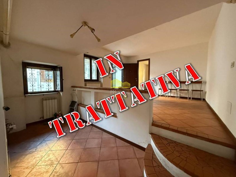 Trilocale in Vendita a Trezzo sull'Adda, 79'000&euro;, 80 m²