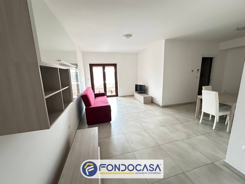 Appartamento in Affitto a Ascoli Piceno, 850€, 99 m²
