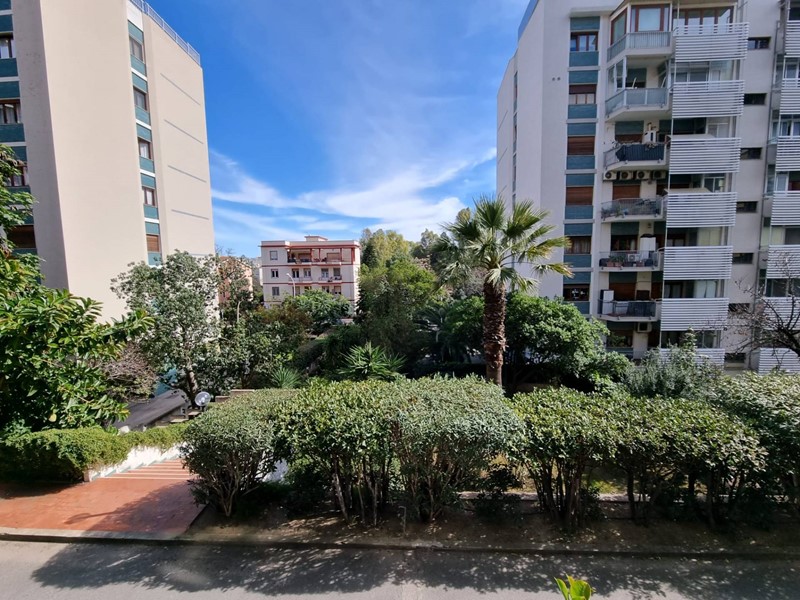 Appartamento in Vendita a Cagliari, 580'000€, 190 m²