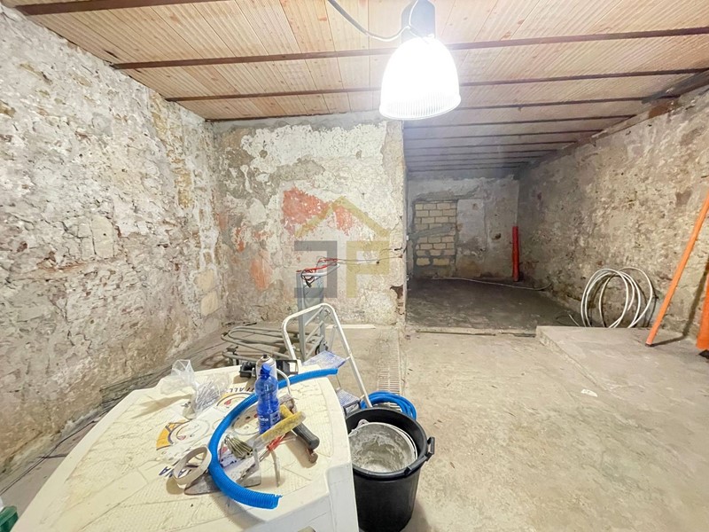 Magazzino in Vendita a Palermo, 30'000€, 41 m²