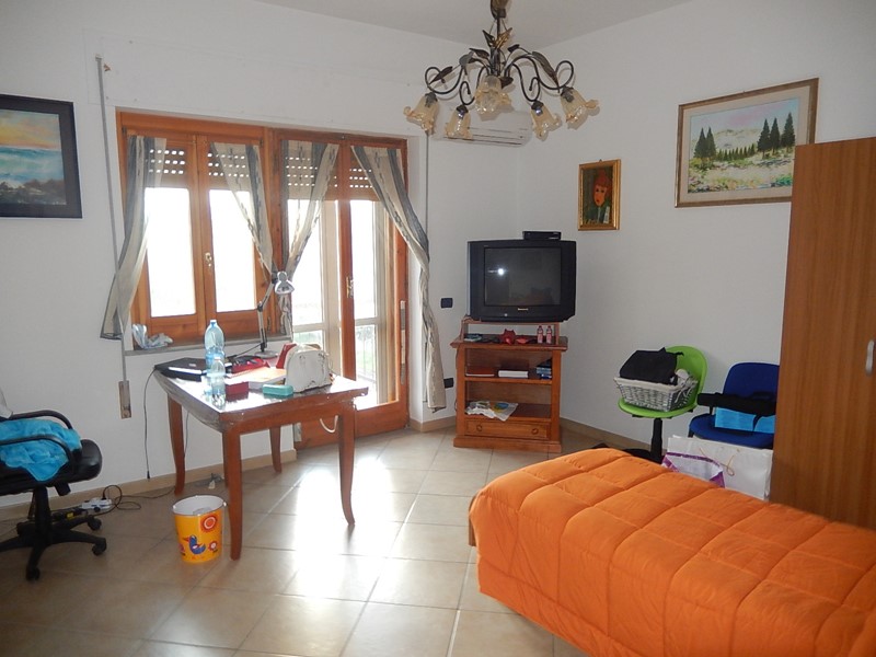 Stanza in Affitto a Catanzaro, 280&euro;, 100 m²