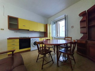 Trilocale in Affitto a Catanzaro, 400&euro;, 70 m²