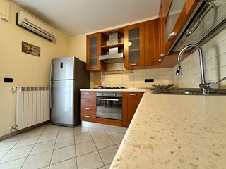 Trilocale in Affitto a Catanzaro, 600€, 80 m²