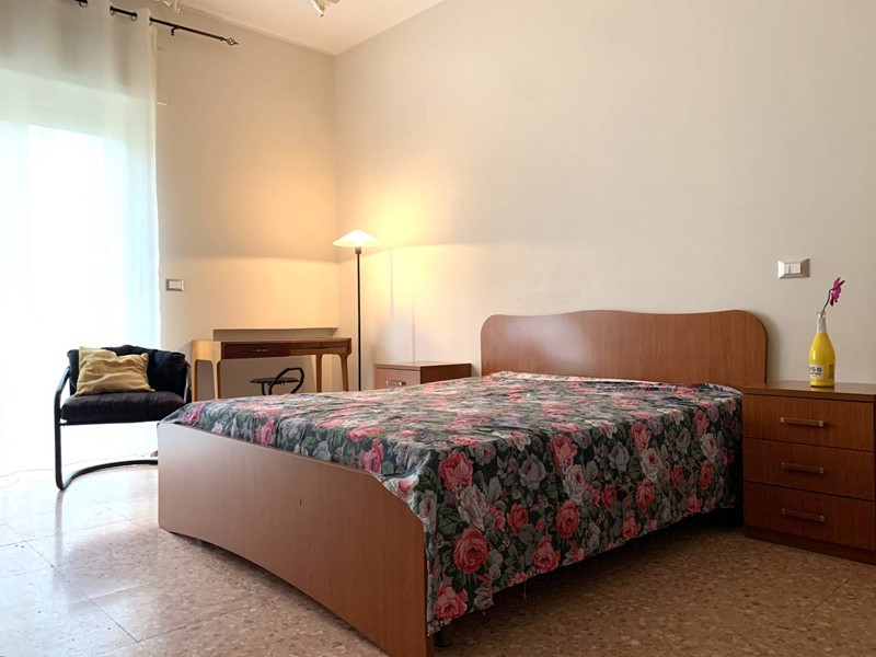 Stanza in Affitto a Catanzaro, 200&euro;, 150 m²
