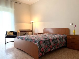 Stanza in Affitto a Catanzaro, 200&euro;, 150 m²
