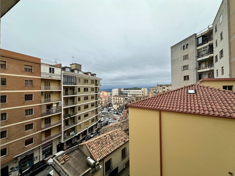 Quadrilocale in Vendita a Catanzaro, 89'000&euro;, 125 m²