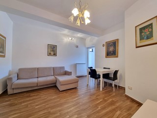 Appartamento in Affitto a Catanzaro, 820€, 120 m²