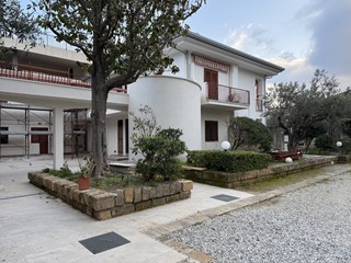 Trilocale in Vendita a Montauro, 140'000&euro;, 70 m²